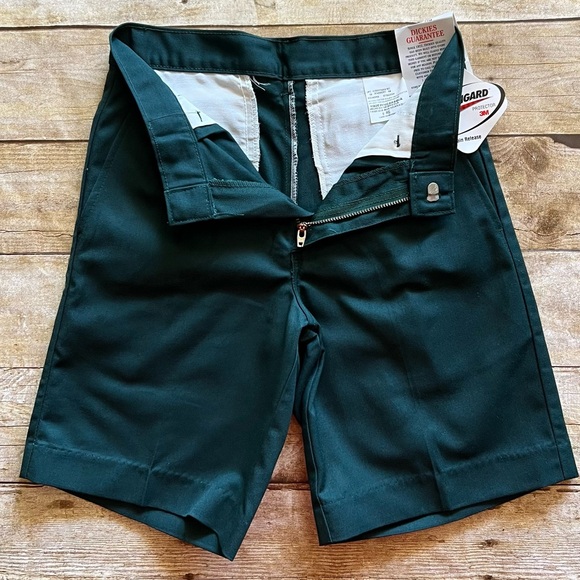 Dickies Size 8R Green Boys Plated Shorts - Picture 2 of 7